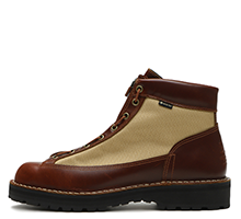 DANNER FIELD R