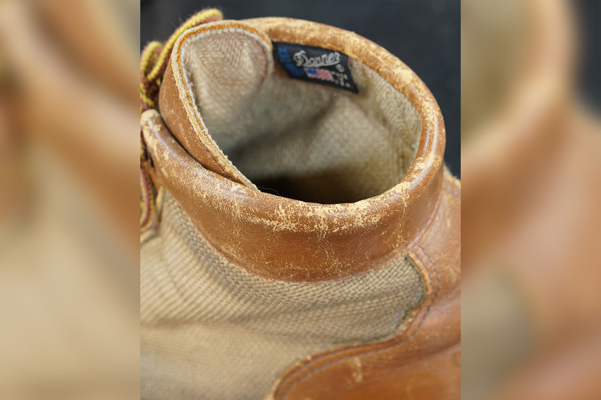 stage-boots